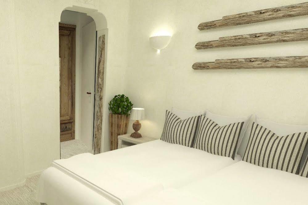 Anagram (adults Only) 2* Mykonos Town